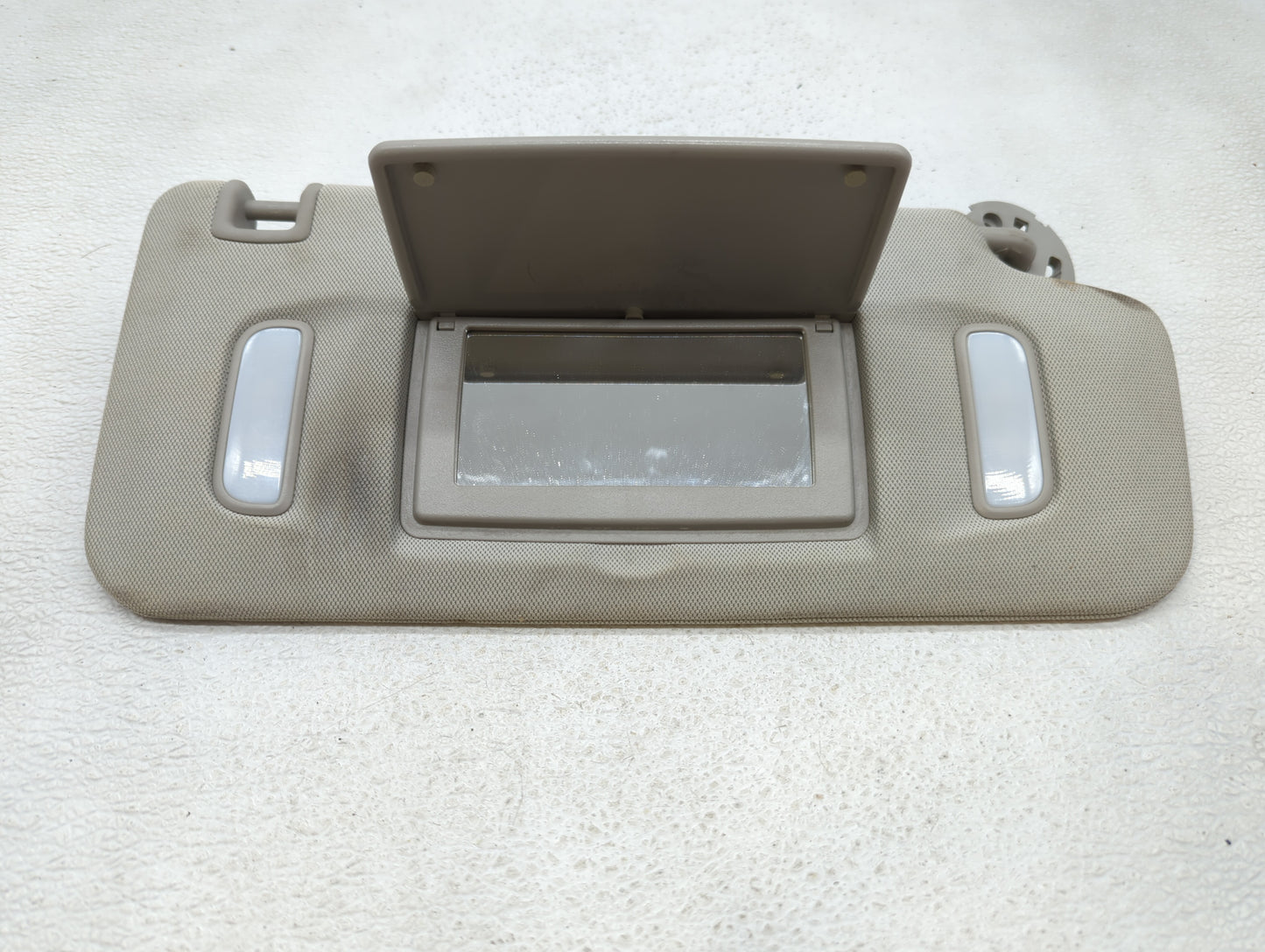 2010-2017 Chevrolet Equinox Sun Visor Shade Replacement Passenger Right Mirror Fits Fits 2010 2011 2012 2013 2014 2015 2016 