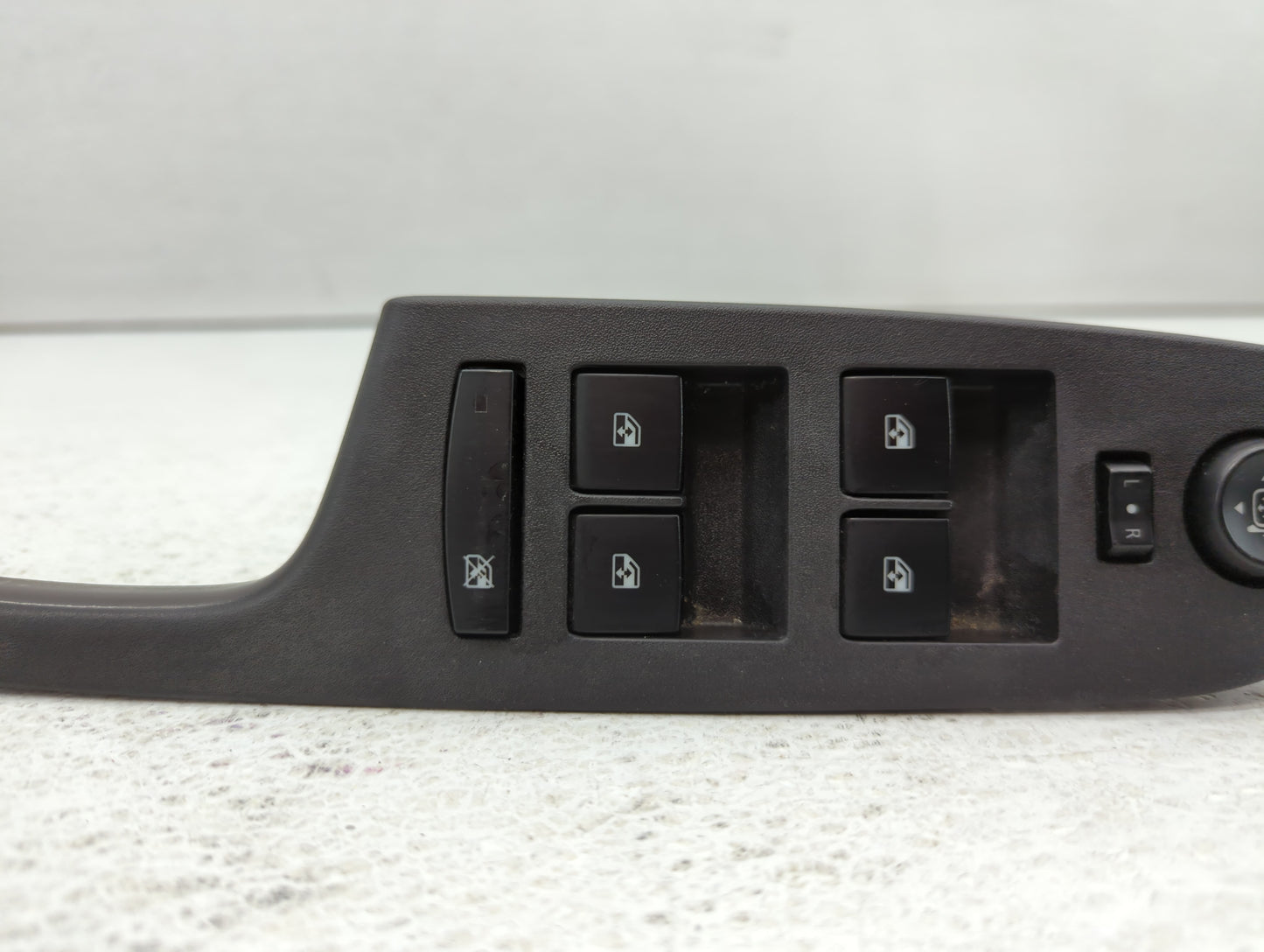 2010-2017 Chevrolet Equinox Master Power Window Switch Replacement Driver Side Left P/N:25946838 Fits OEM Used Auto Parts - 