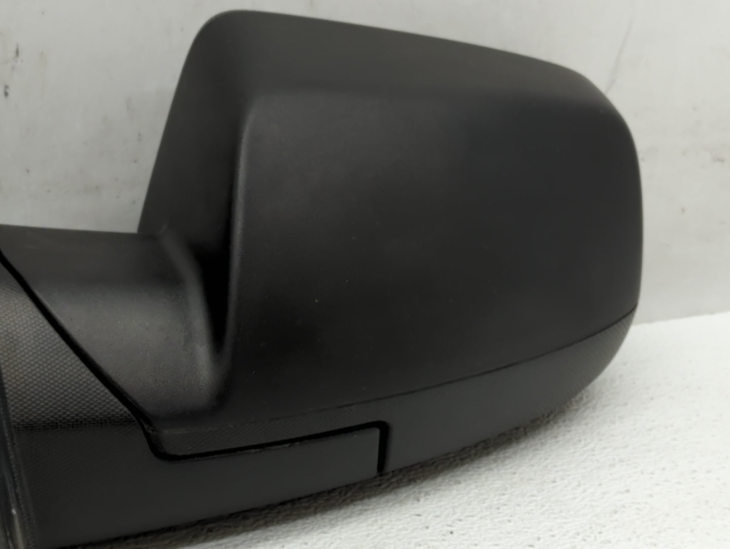 2012-2014 Chevrolet Equinox Driver Side View Mirror - Left Door Mirror OEM Used - Oemusedautoparts1.com
