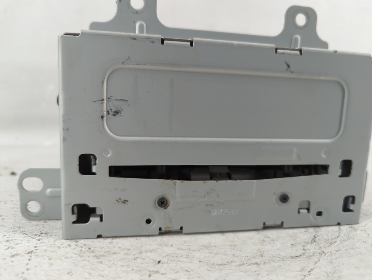 2011-2012 Chevrolet Equinox Am Fm Cd Player Radio Receiver 554315 - Oemusedautoparts1.com