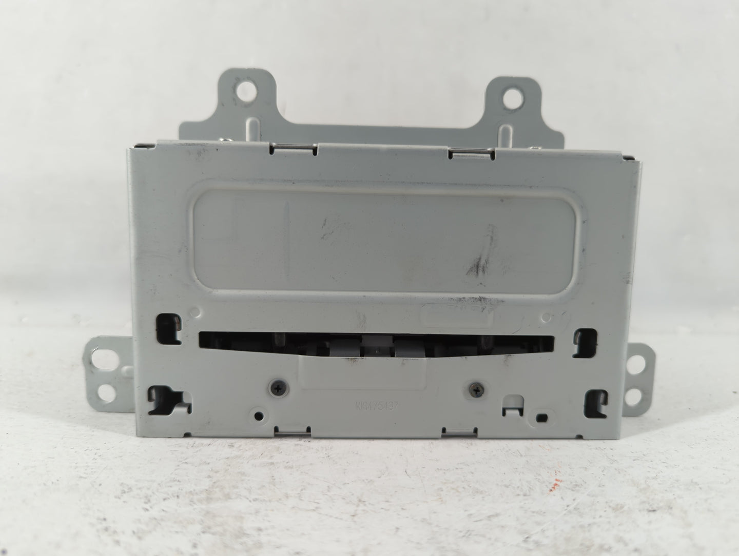 2012-2012 Chevrolet Equinox Am Fm Cd Player Radio Receiver - Oemusedautoparts1.com