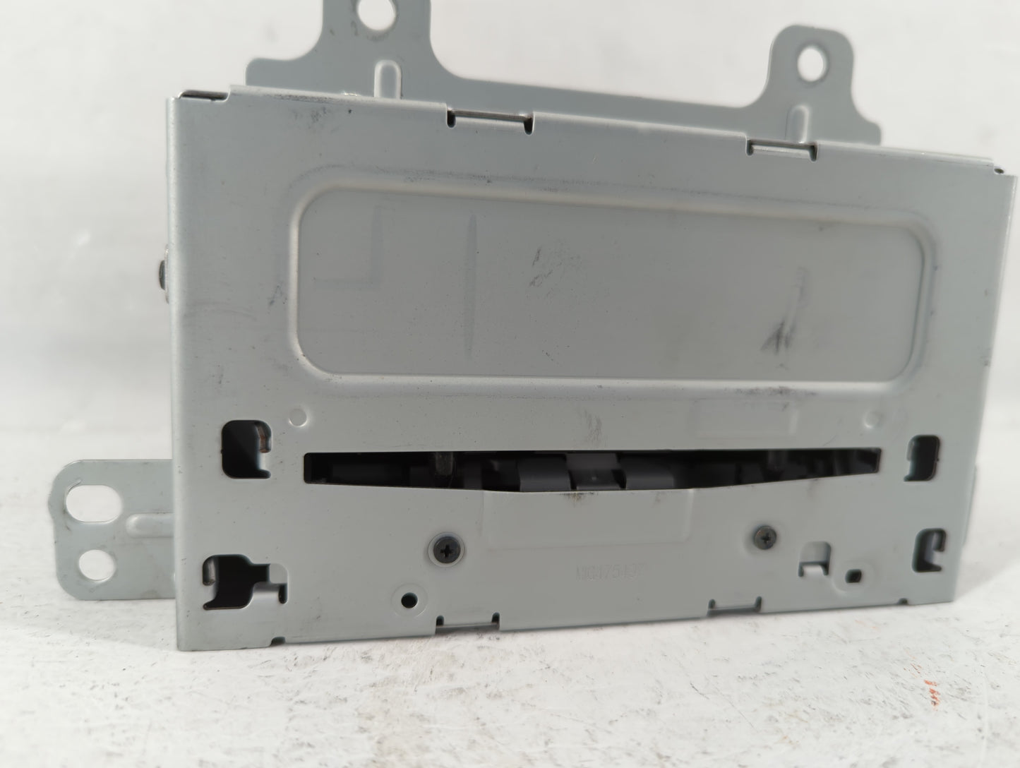2012-2012 Chevrolet Equinox Am Fm Cd Player Radio Receiver - Oemusedautoparts1.com