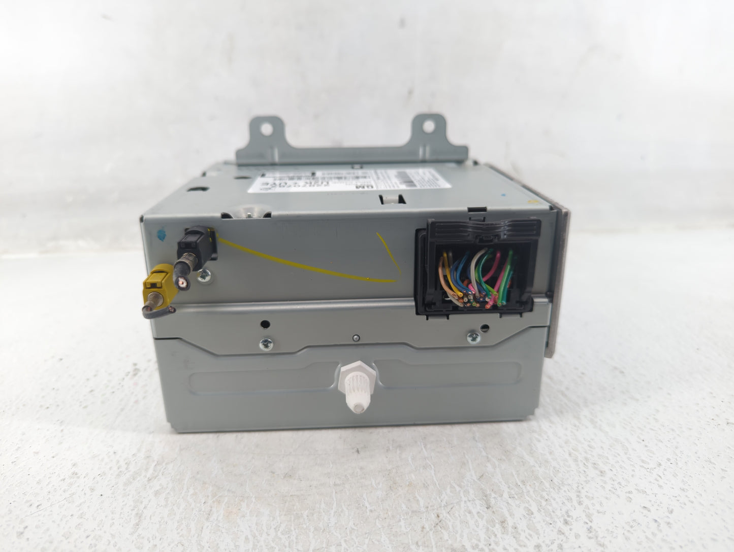 2012-2012 Chevrolet Equinox Am Fm Cd Player Radio Receiver - Oemusedautoparts1.com