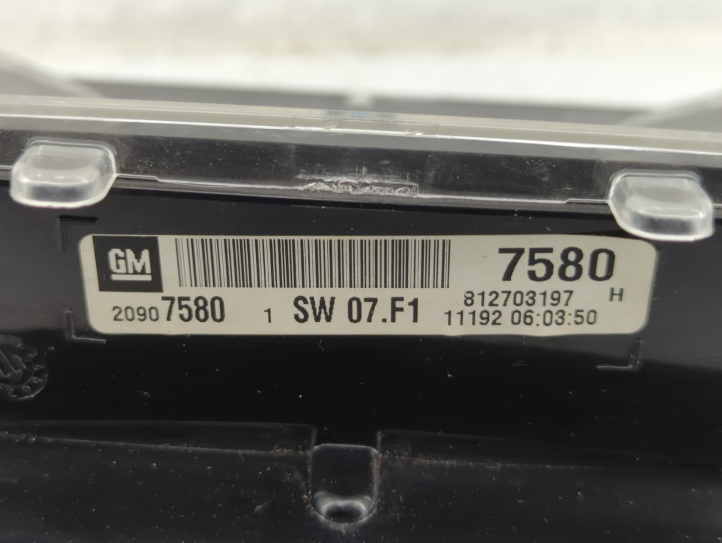 2012 Chevrolet Equinox Instrument Cluster Speedometer Gauges P/N:20907580 Fits OEM Used Auto Parts - Oemusedautoparts1.com