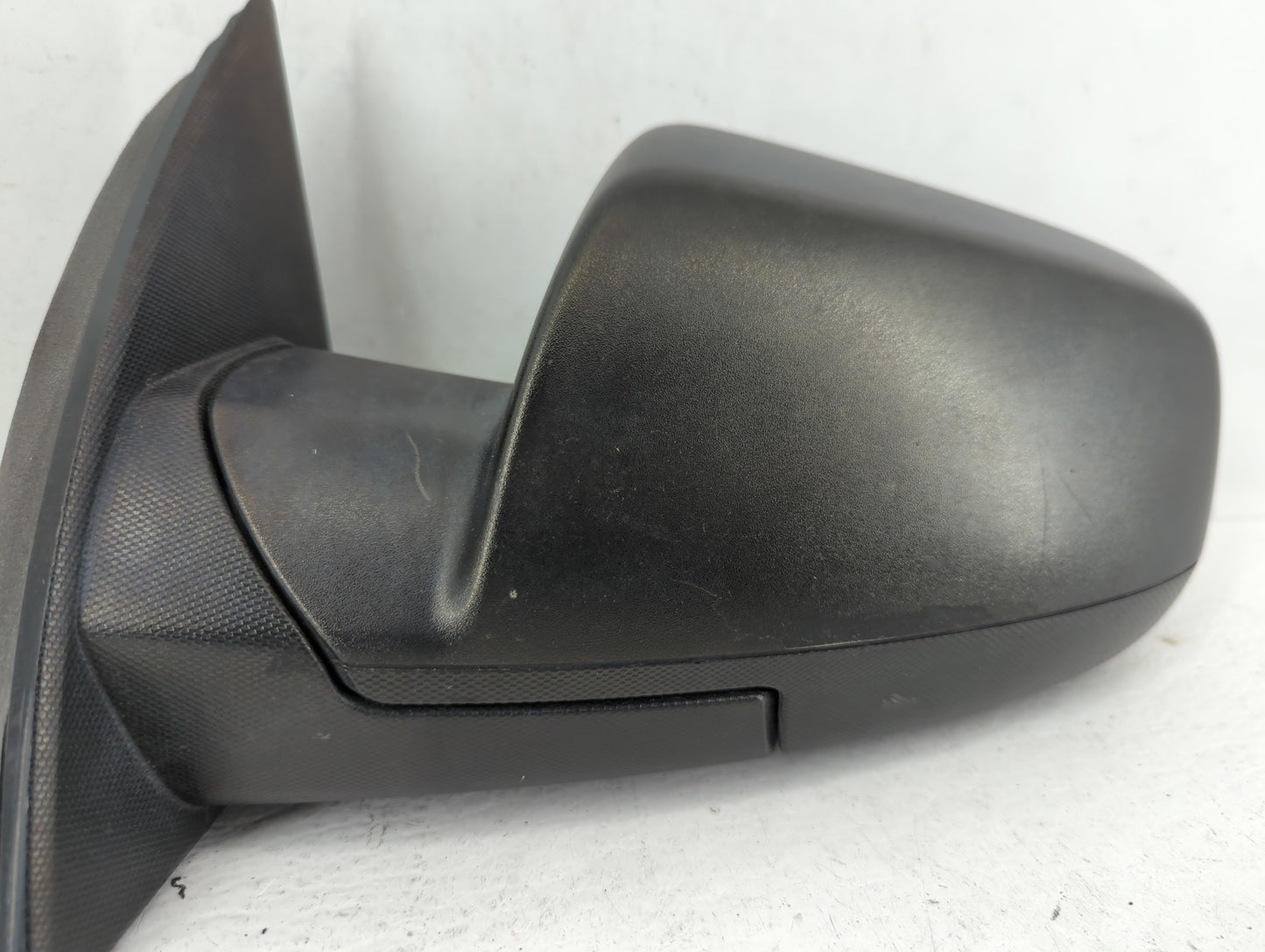 2012-2014 Chevrolet Equinox Driver Side View Mirror - Left Door Mirror OEM Used - Oemusedautoparts1.com