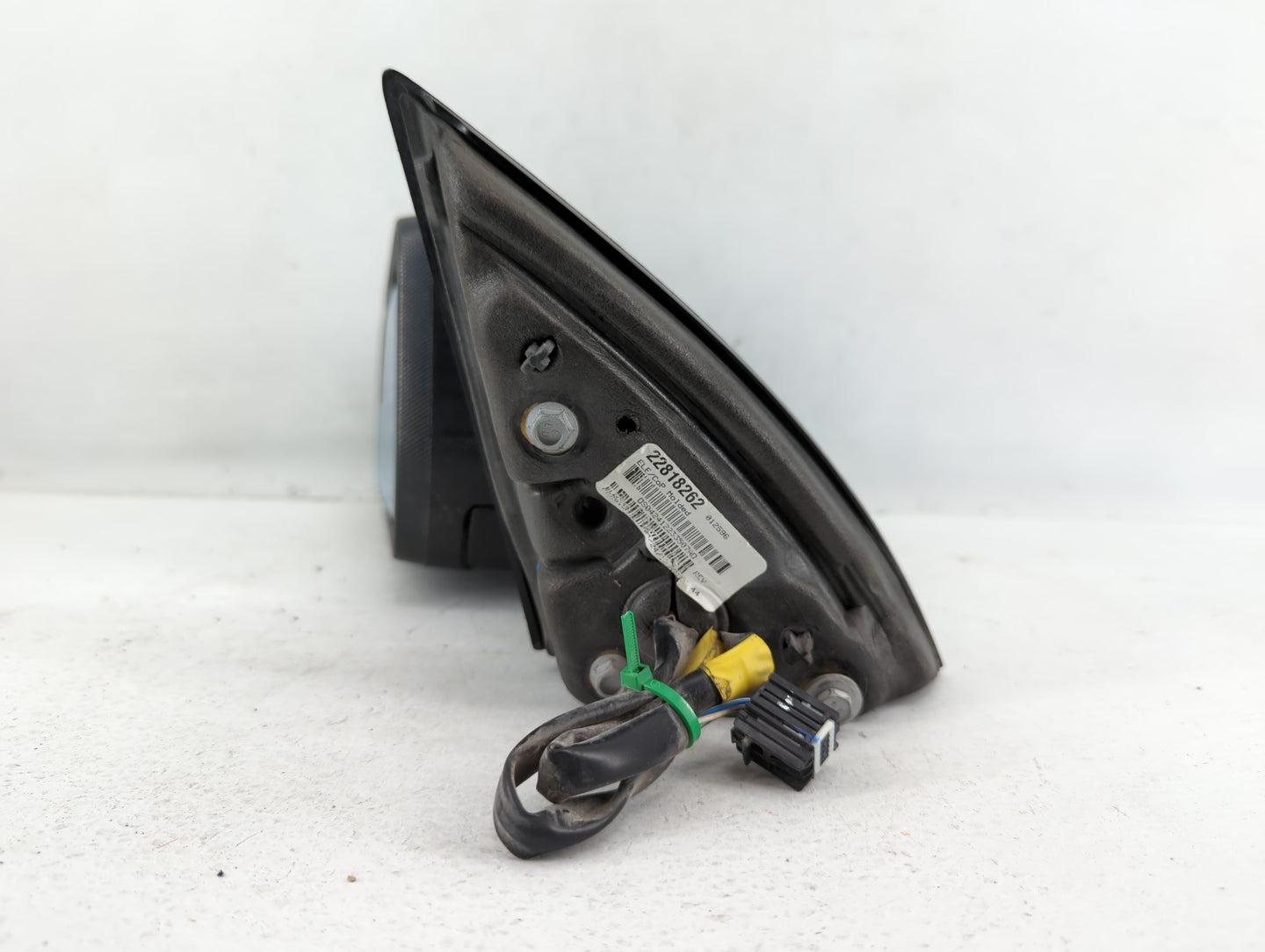 2012-2014 Chevrolet Equinox Driver Side View Mirror - Left Door Mirror OEM Used - Oemusedautoparts1.com