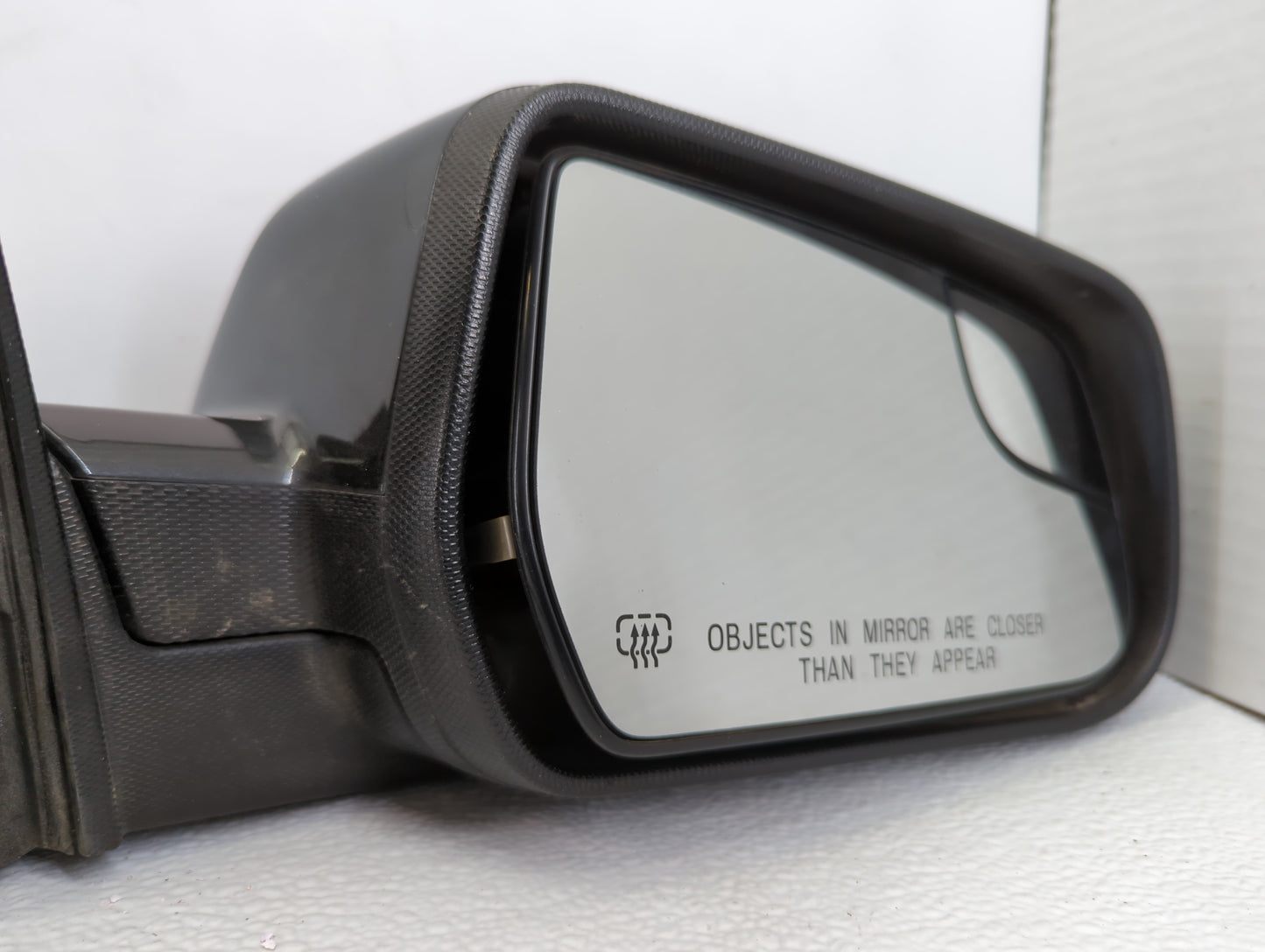 2011-2014 Chevrolet Equinox Passenger Right Side View Manual Door Mirror - Oemusedautoparts1.com