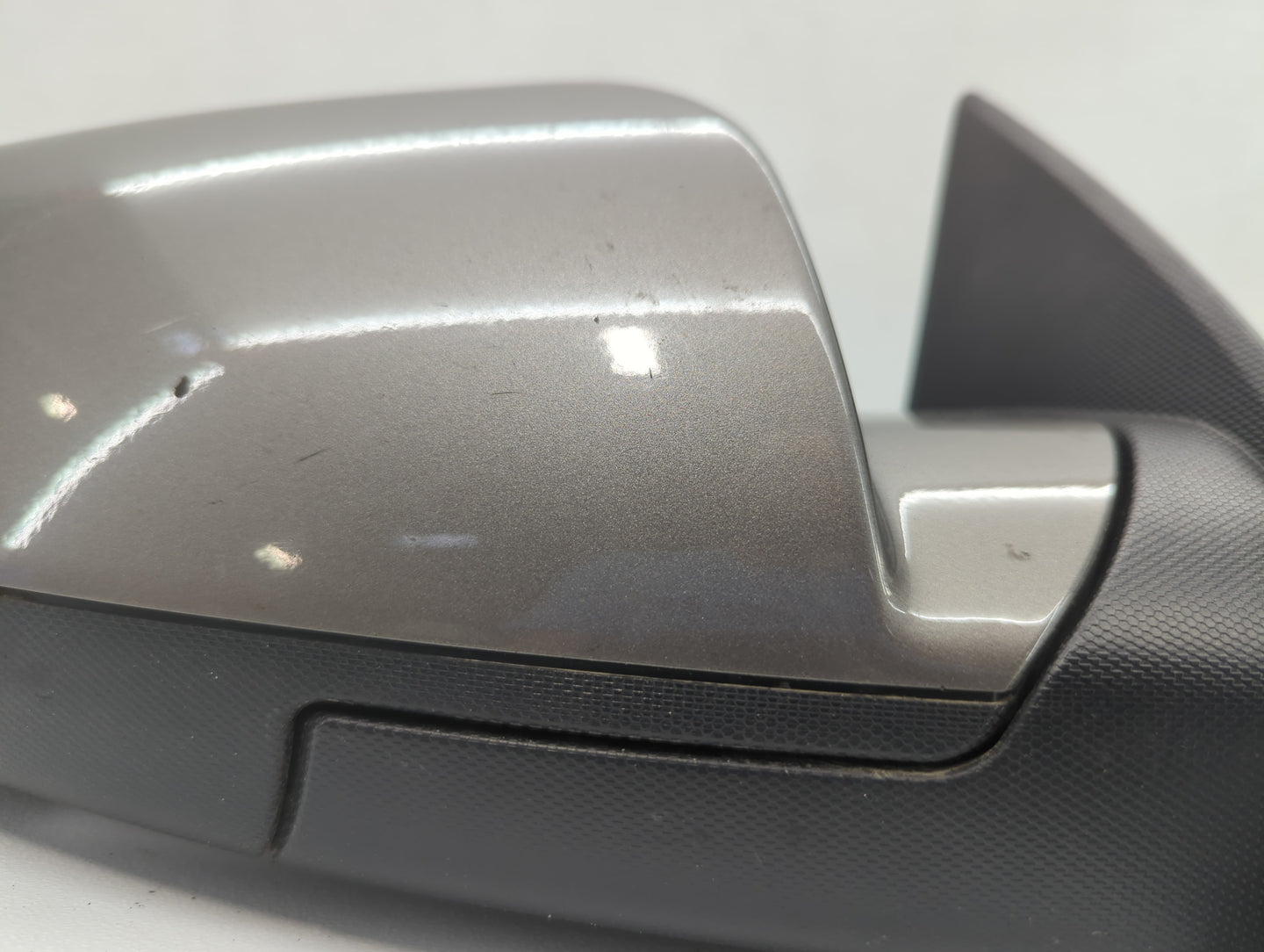 2011-2014 Chevrolet Equinox Passenger Side View Mirror - Right Door Mirror OEM Used - Oemusedautoparts1.com