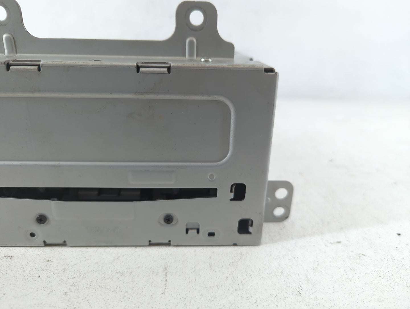 2011-2012 Chevrolet Equinox Am Fm Cd Player Radio Receiver - Oemusedautoparts1.com