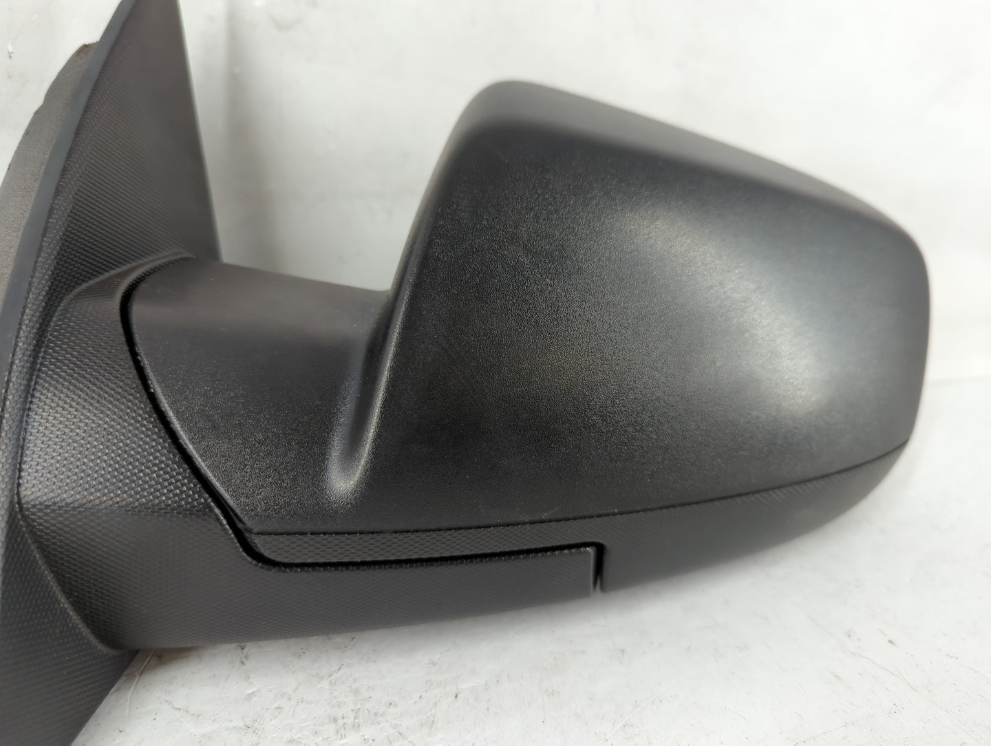 2012-2014 Chevrolet Equinox Driver Side View Mirror - Left Door Mirror OEM Used - Oemusedautoparts1.com