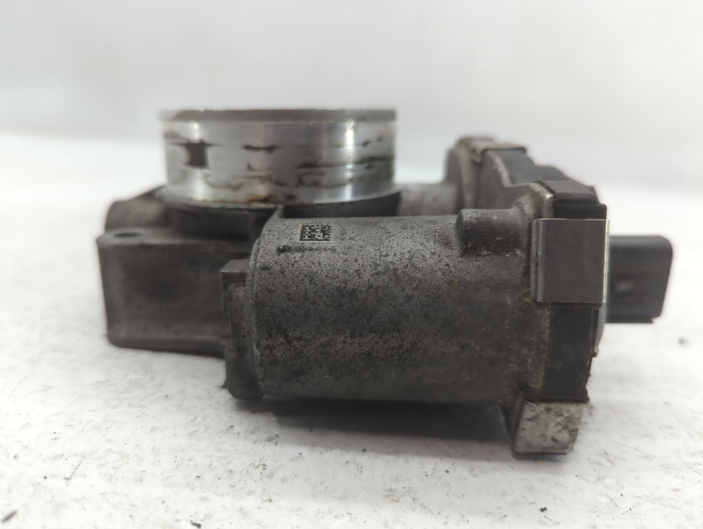 2012-2015 Chevrolet Equinox Throttle Body P/N:12632101CA Fits Fits 2012 2013 2014 2015 OEM Used Auto Parts - Oemusedautopart