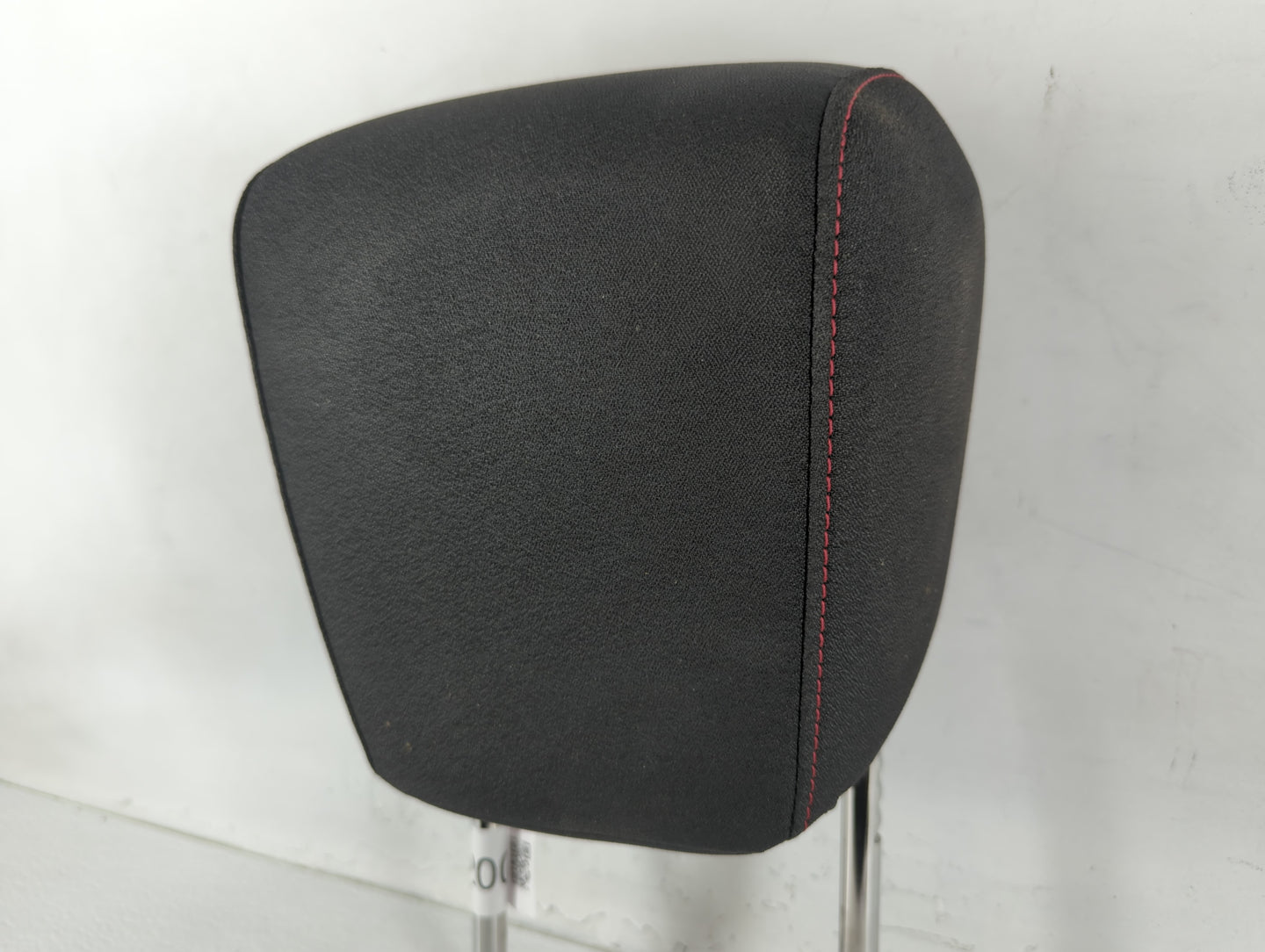 2012-2013 Chevrolet Equinox Headrest Head Rest Front Driver Passenger Seat Fits Fits 2012 2013 OEM Used Auto Parts - Oemused