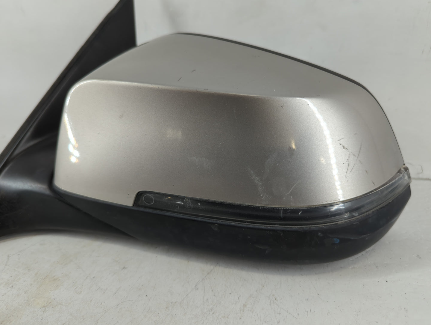 2011-2014 Chevrolet Equinox Driver Side View Mirror - Left Door Mirror OEM Used - Oemusedautoparts1.com
