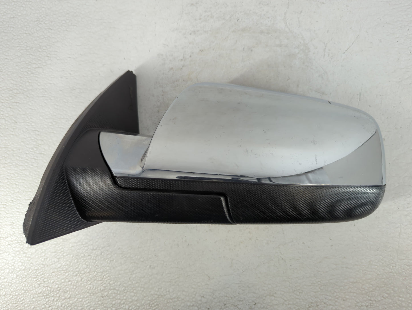 2011-2013 Chevrolet Equinox Driver Side View Mirror - Left Door Mirror OEM Used - Oemusedautoparts1.com