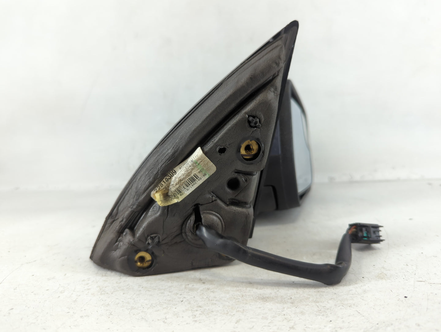 2011-2014 Chevrolet Equinox Driver Left Side View Manual Door Mirror - Oemusedautoparts1.com