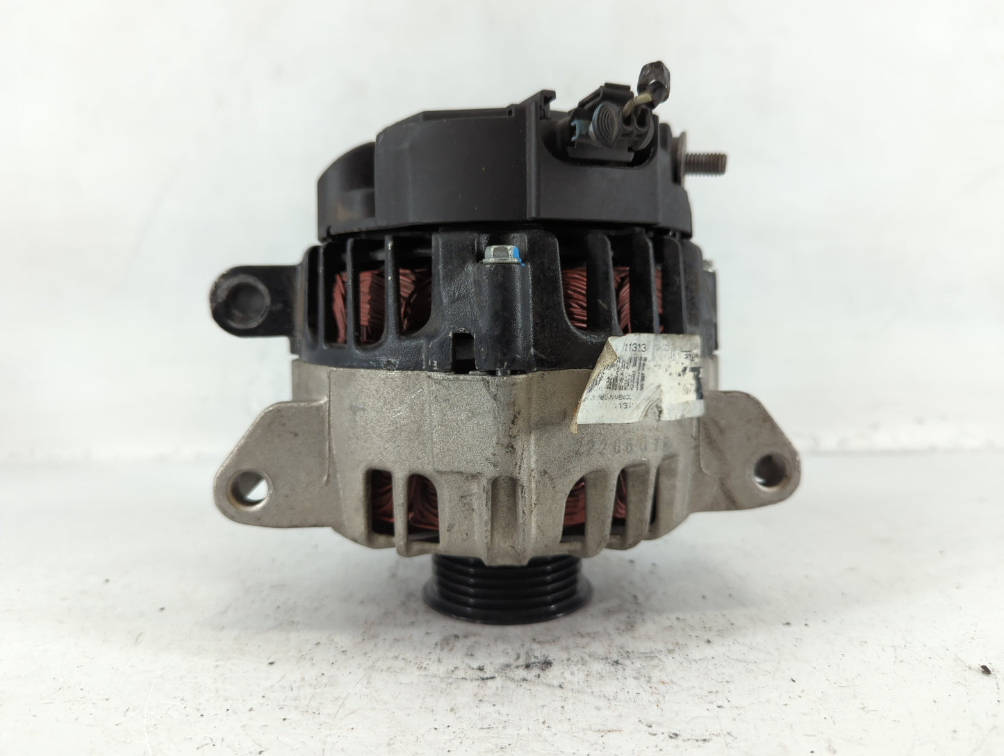 2010-2017 Chevrolet Equinox Alternator Replacement Generator Charging Assembly Engine OEM Fits OEM Used Auto Parts - Oemused
