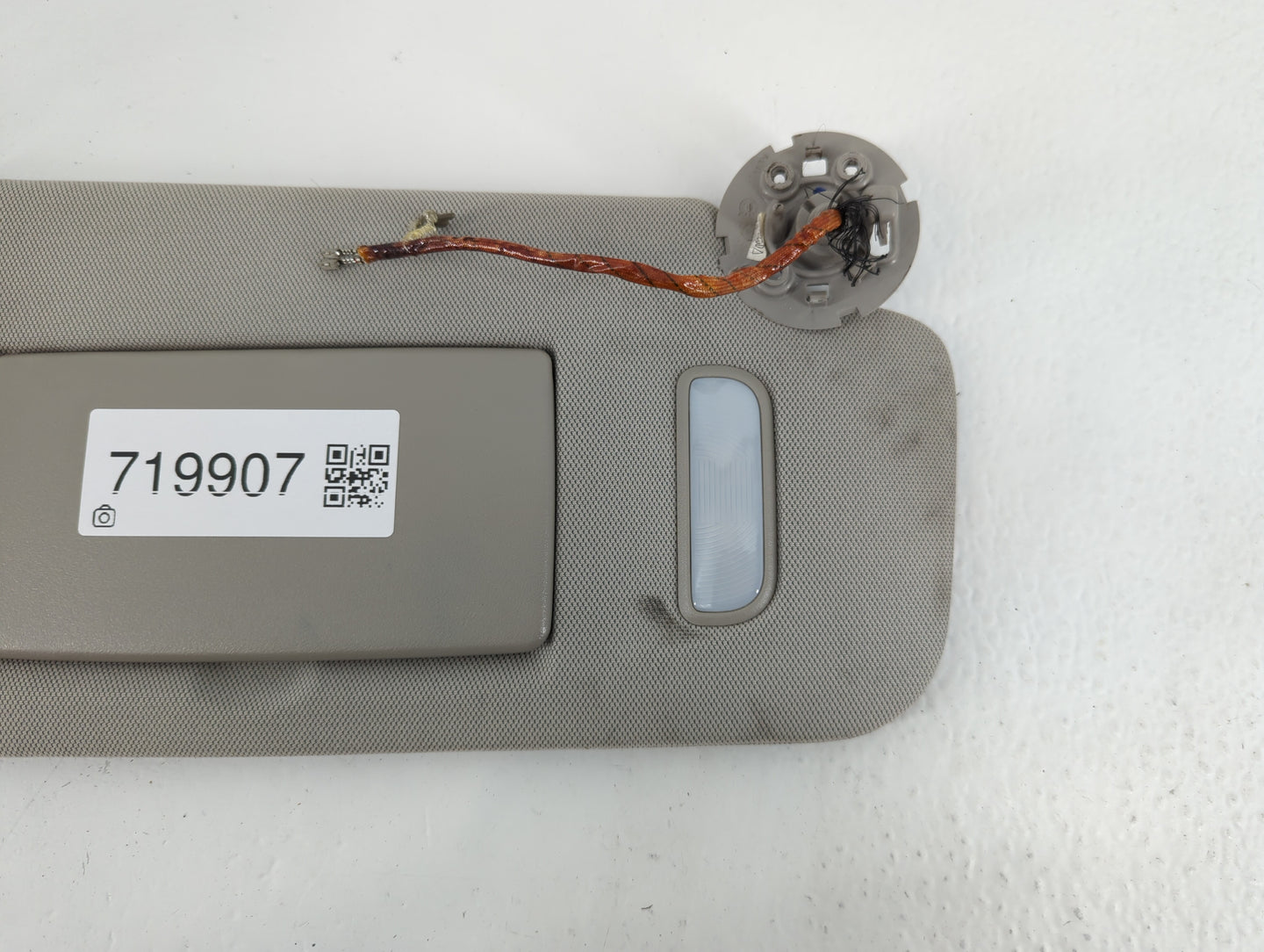 2010-2017 Chevrolet Equinox Sun Visor Shade Replacement Passenger Right Mirror Fits Fits 2010 2011 2012 2013 2014 2015 2016 