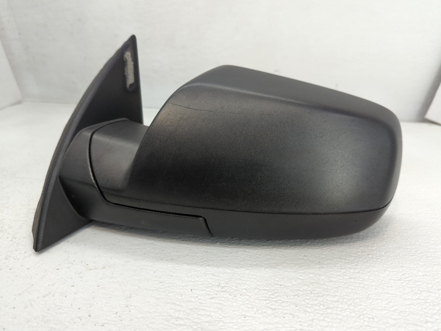 2012-2014 Chevrolet Equinox Driver Side View Mirror - Left Door Mirror OEM Used - Oemusedautoparts1.com