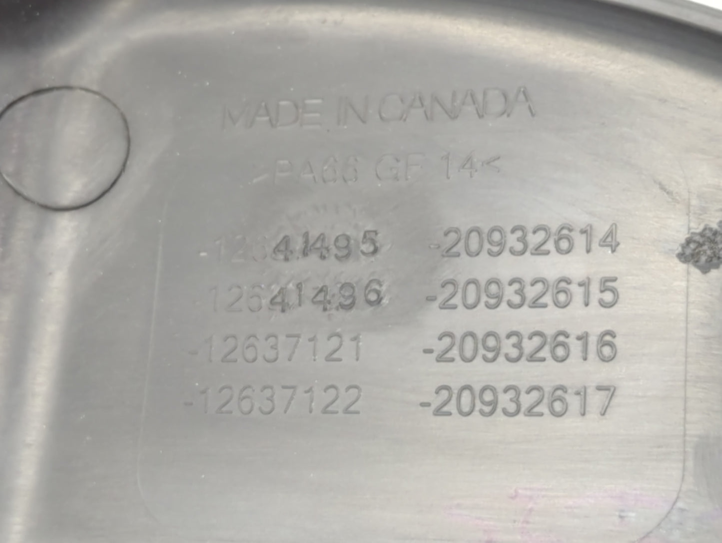 2012 Chevrolet Equinox Engine Cover 727315 - Oemusedautoparts1.com