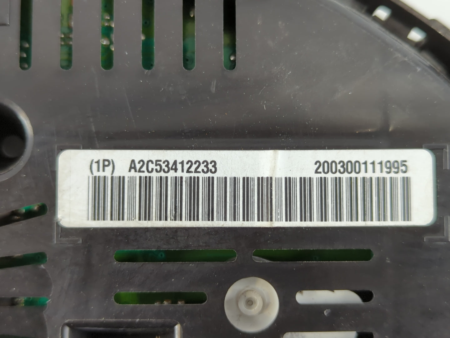 2012 Chevrolet Equinox Instrument Cluster Speedometer Gauges P/N:200300111995 A2C53412233 Fits OEM Used Auto Parts - Oemused