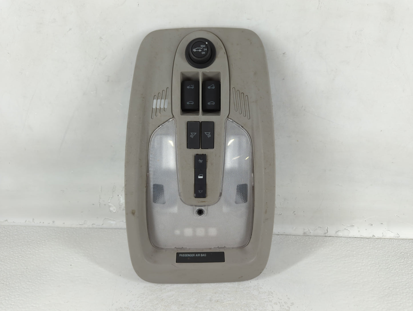 2012-2012 Chevrolet Equinox Overhead Roof Console 733587 - Oemusedautoparts1.com