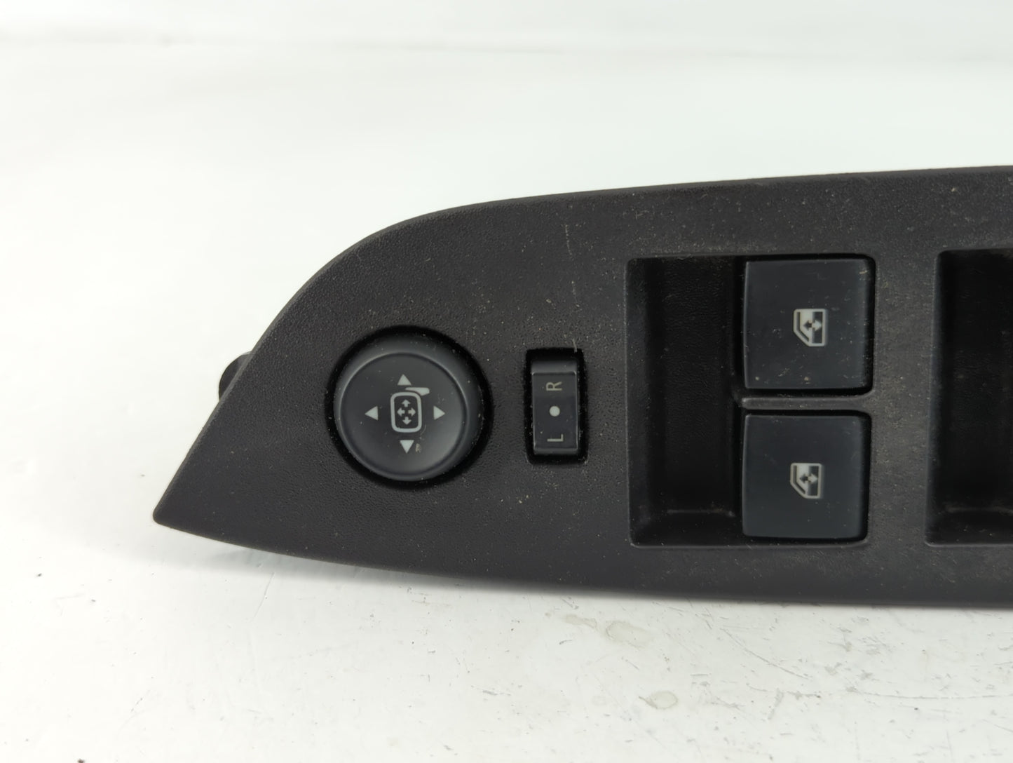 2010-2017 Chevrolet Equinox Master Power Window Switch Replacement Driver Side Left P/N:25946838/40 Fits OEM Used Auto Parts