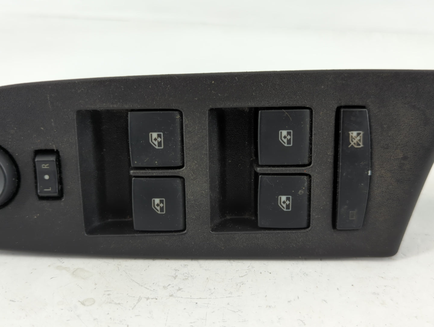 2010-2017 Chevrolet Equinox Master Power Window Switch Replacement Driver Side Left P/N:25946838/40 Fits OEM Used Auto Parts