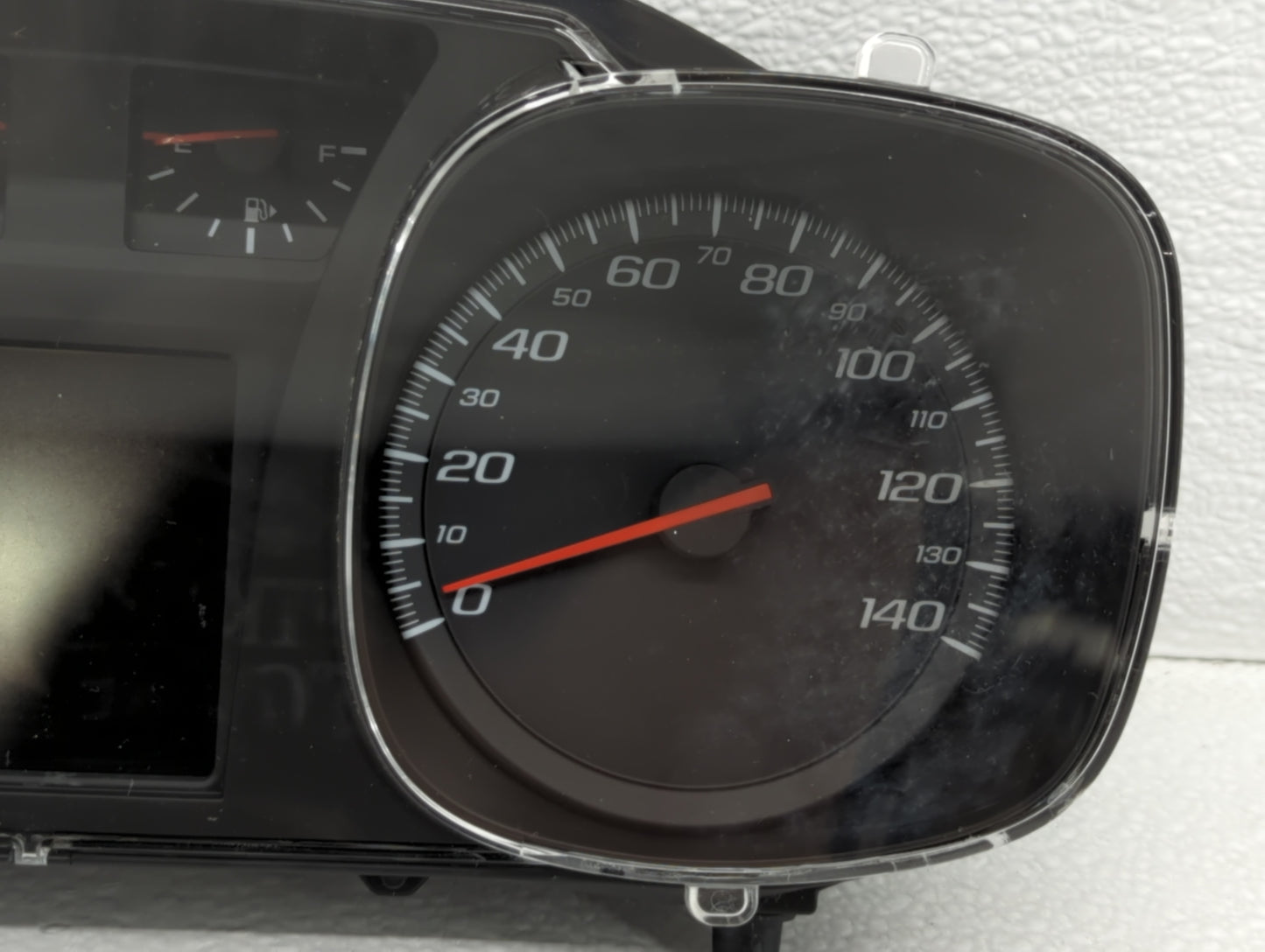 2012 Chevrolet Equinox Instrument Cluster Speedometer Gauges P/N:20907580 Fits OEM Used Auto Parts - Oemusedautoparts1.com