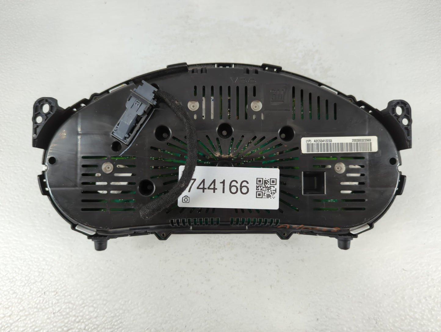 2012 Chevrolet Equinox Instrument Cluster Speedometer Gauges P/N:200300111995 A2C53412233 Fits OEM Used Auto Parts - Oemused