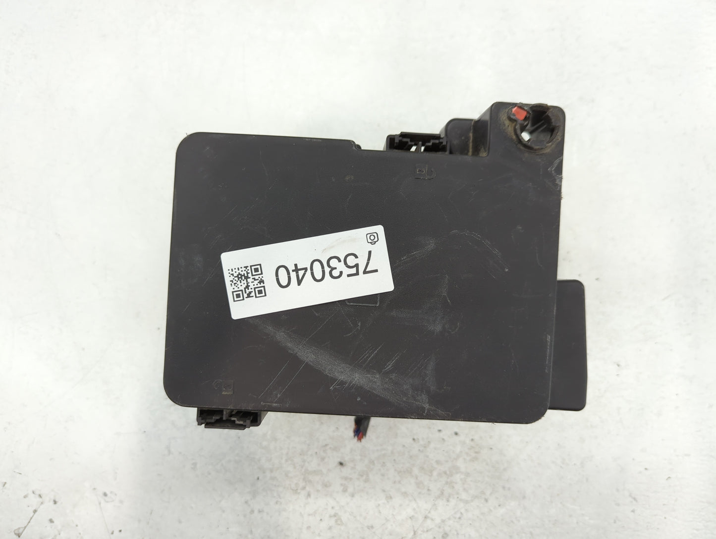 2011-2012 Chevrolet Equinox Fusebox Fuse Box Panel Relay Module P/N:22819332_01 Fits Fits 2011 2012 OEM Used Auto Parts - Oe