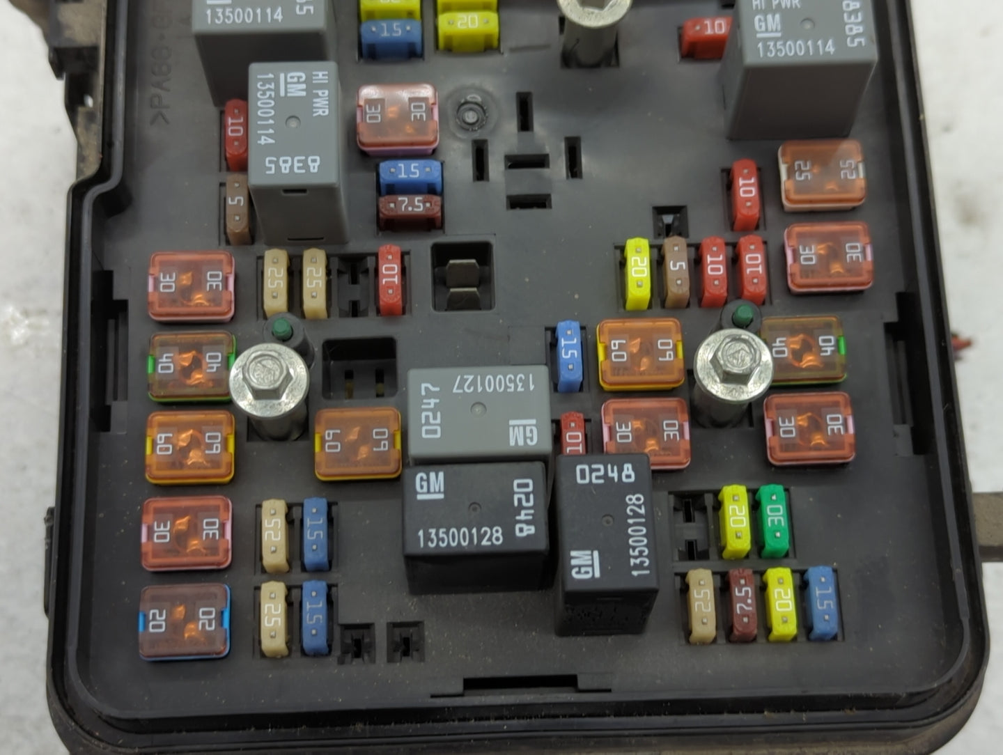 2011-2012 Chevrolet Equinox Fusebox Fuse Box Panel Relay Module P/N:22819332_01 Fits Fits 2011 2012 OEM Used Auto Parts - Oe