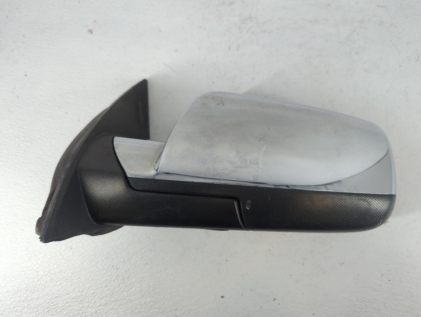 2011-2013 Chevrolet Equinox Driver Side View Mirror - Left Door Mirror OEM Used - Oemusedautoparts1.com