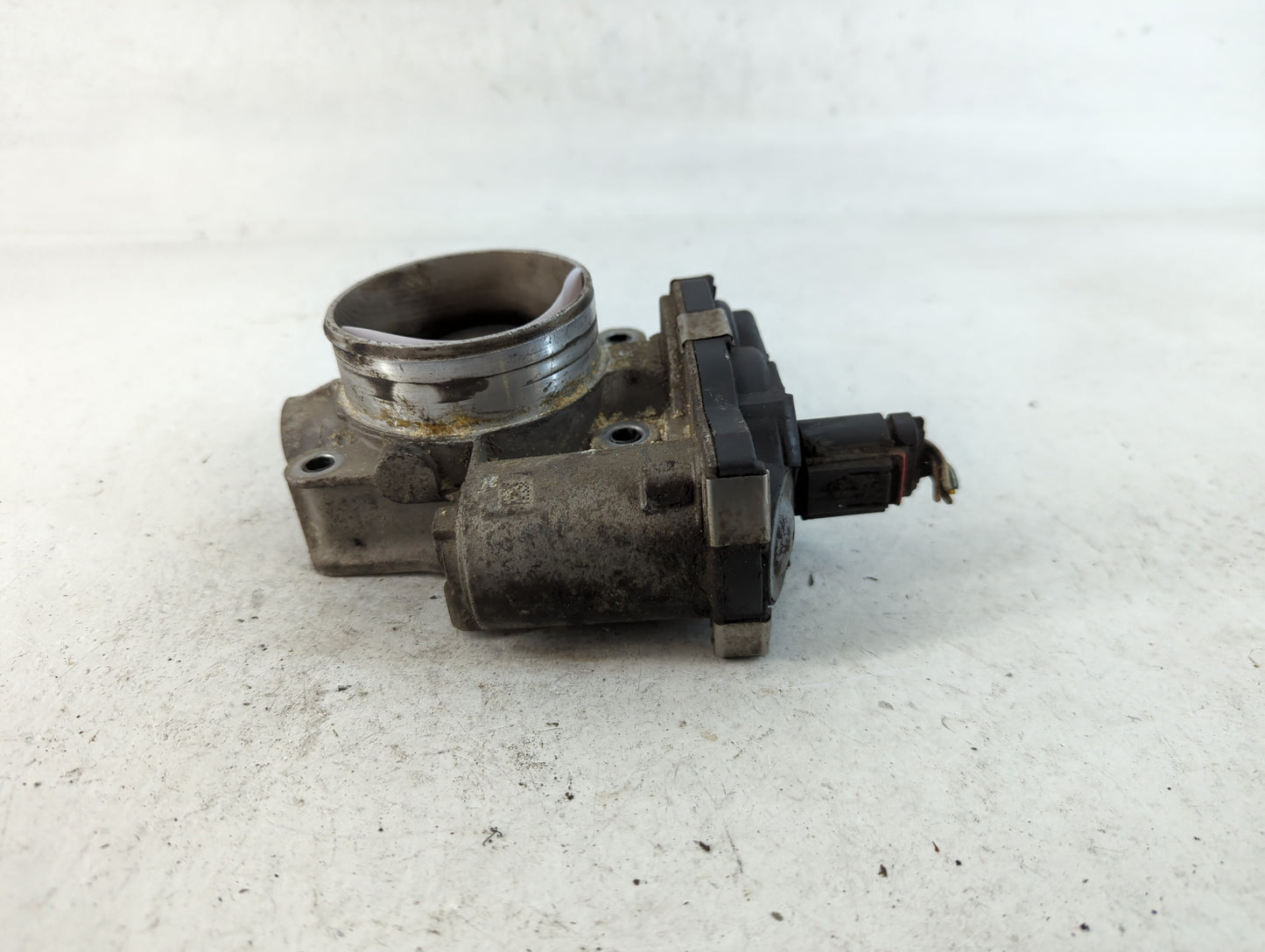 2012-2015 Chevrolet Equinox Throttle Body P/N:12632101CA Fits Fits 2012 2013 2014 2015 OEM Used Auto Parts - Oemusedautopart