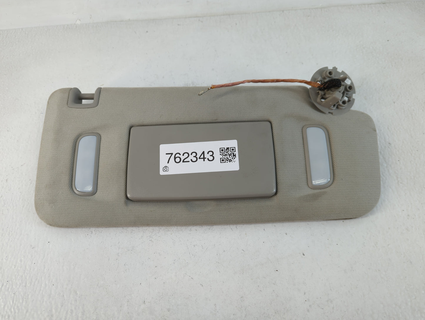 2010-2017 Chevrolet Equinox Sun Visor Shade Replacement Passenger Right Mirror Fits Fits 2010 2011 2012 2013 2014 2015 2016 