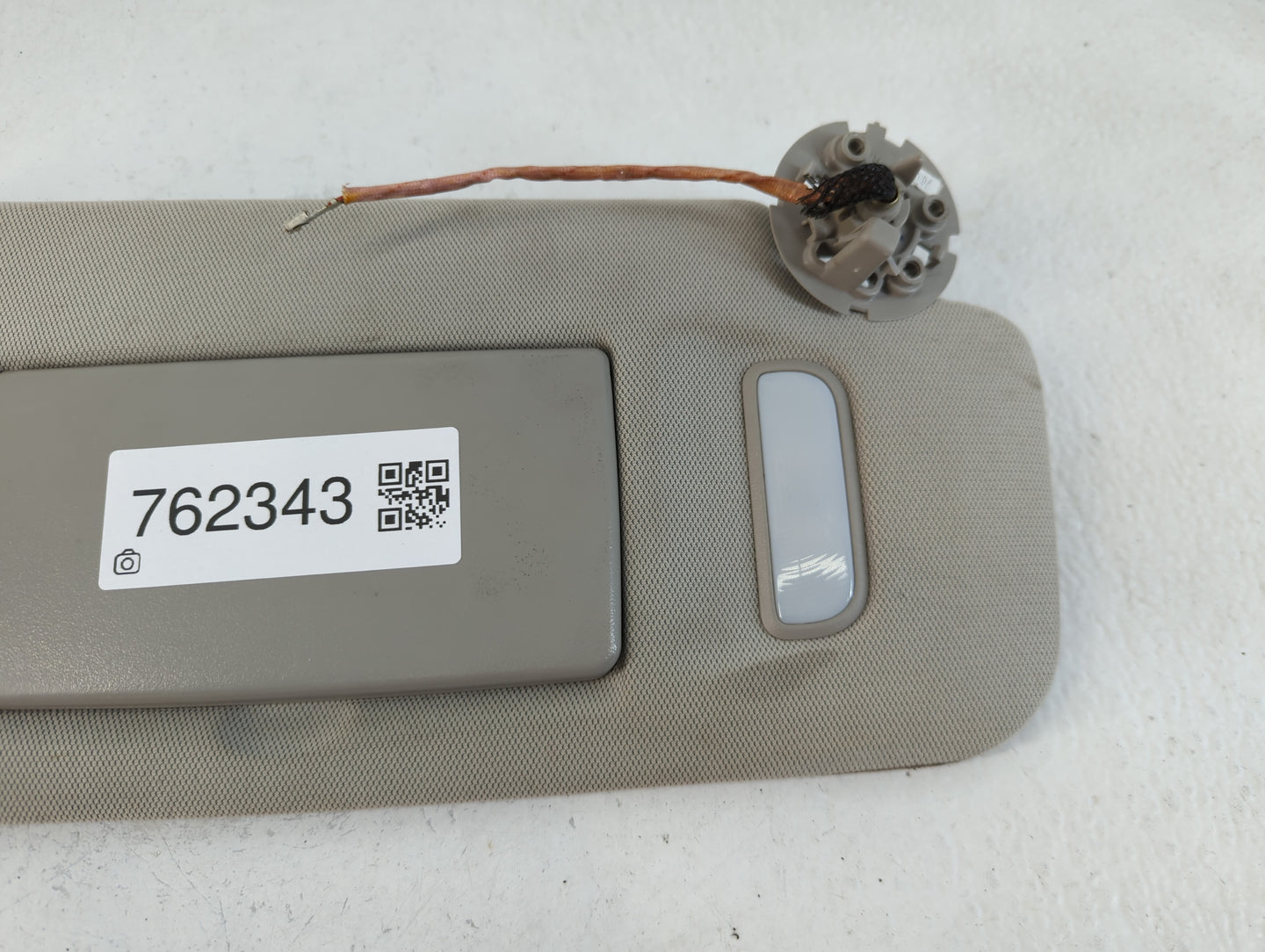 2010-2017 Chevrolet Equinox Sun Visor Shade Replacement Passenger Right Mirror Fits Fits 2010 2011 2012 2013 2014 2015 2016 