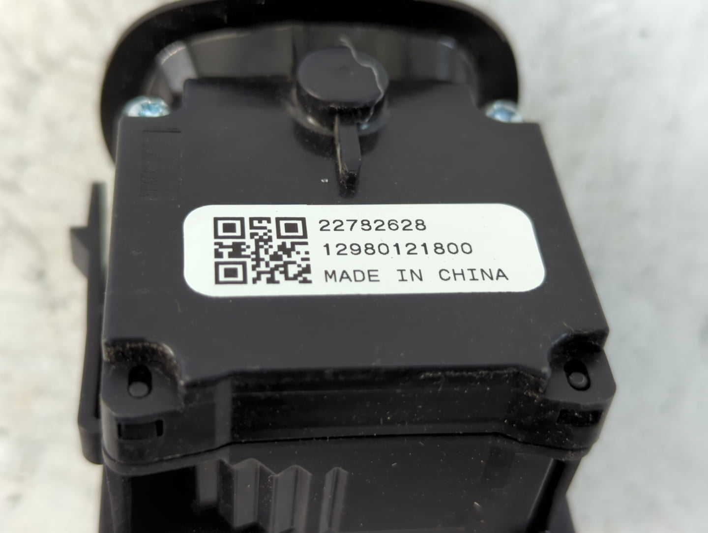 2010-2015 Chevrolet Equinox Column Switch 22782628 - Oemusedautoparts1.com