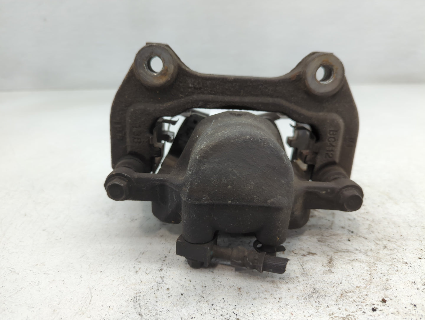 2010-2017 Chevrolet Equinox Front Driver Left Brake Caliper - Oemusedautoparts1.com