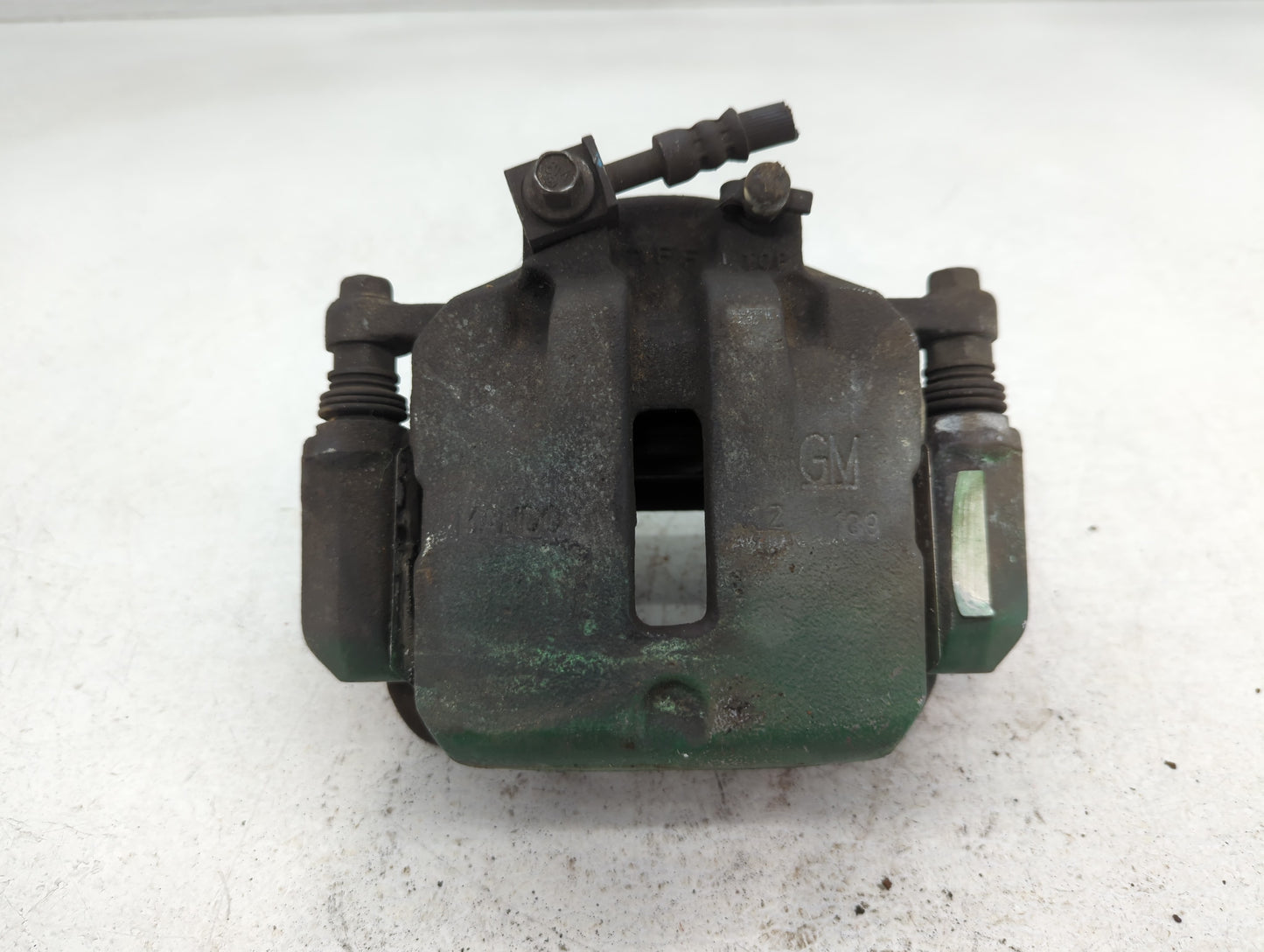 2010-2017 Chevrolet Equinox Front Driver Left Brake Caliper - Oemusedautoparts1.com