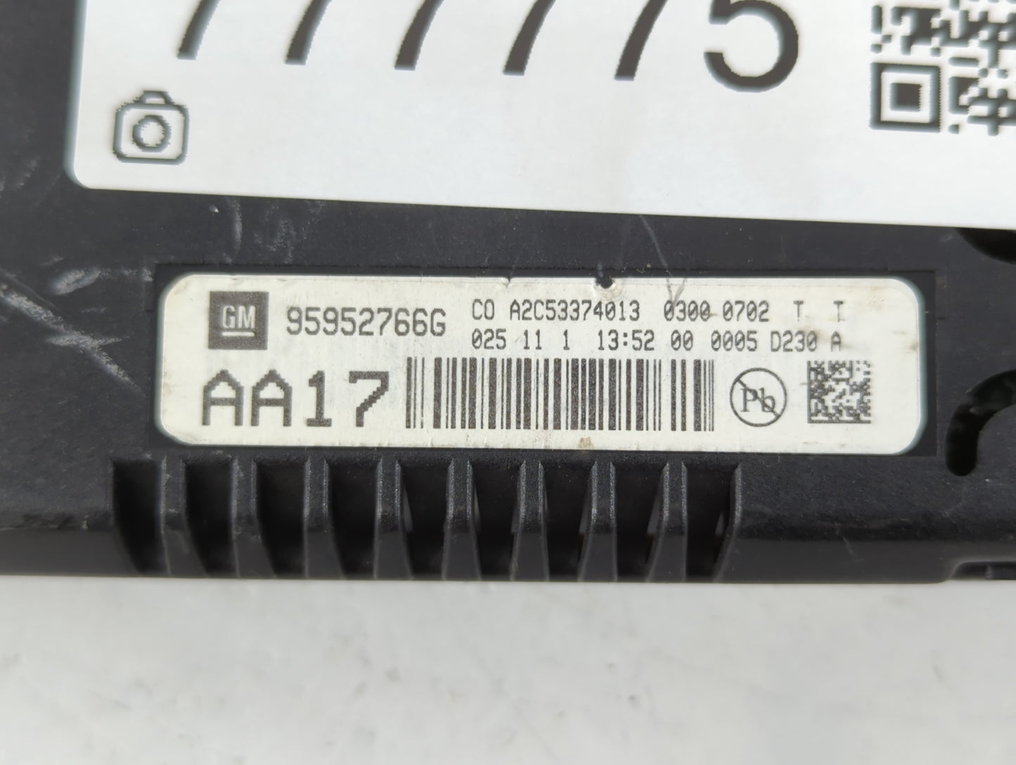 2010-2015 Chevrolet Equinox Information Display Screen - Oemusedautoparts1.com