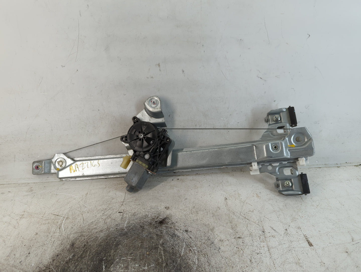 2012-2017 Chevrolet Equinox Window Regulator Right Passenger Rear - Oemusedautoparts1.com