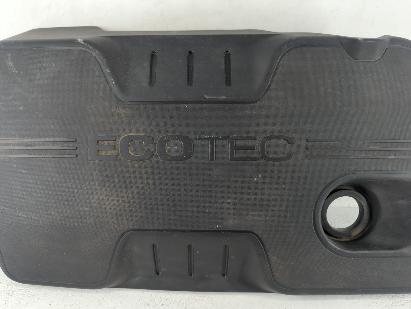 2012 Chevrolet Equinox Engine Cover - Oemusedautoparts1.com