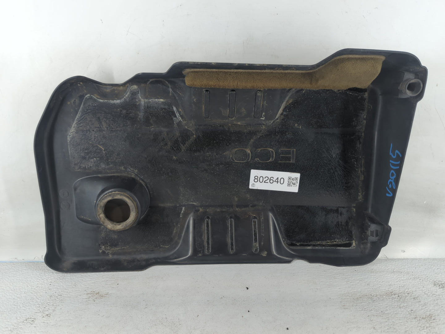 2012 Chevrolet Equinox Engine Cover - Oemusedautoparts1.com