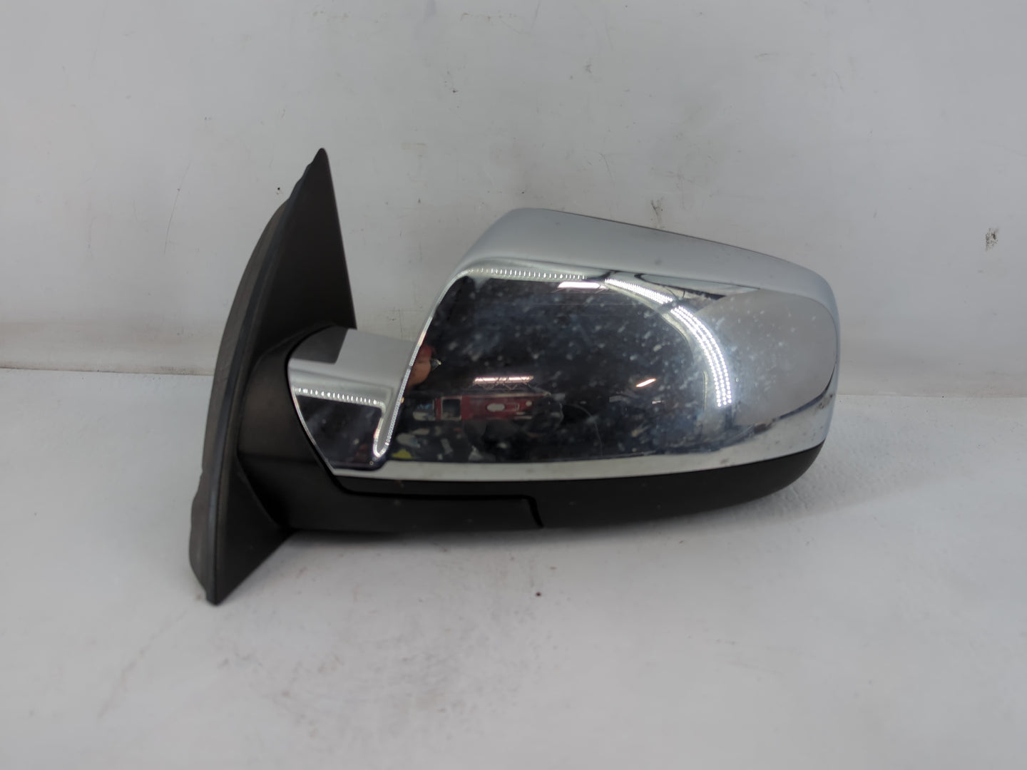 2011-2013 Chevrolet Equinox Driver Side View Mirror - Left Door Mirror OEM Used - Oemusedautoparts1.com