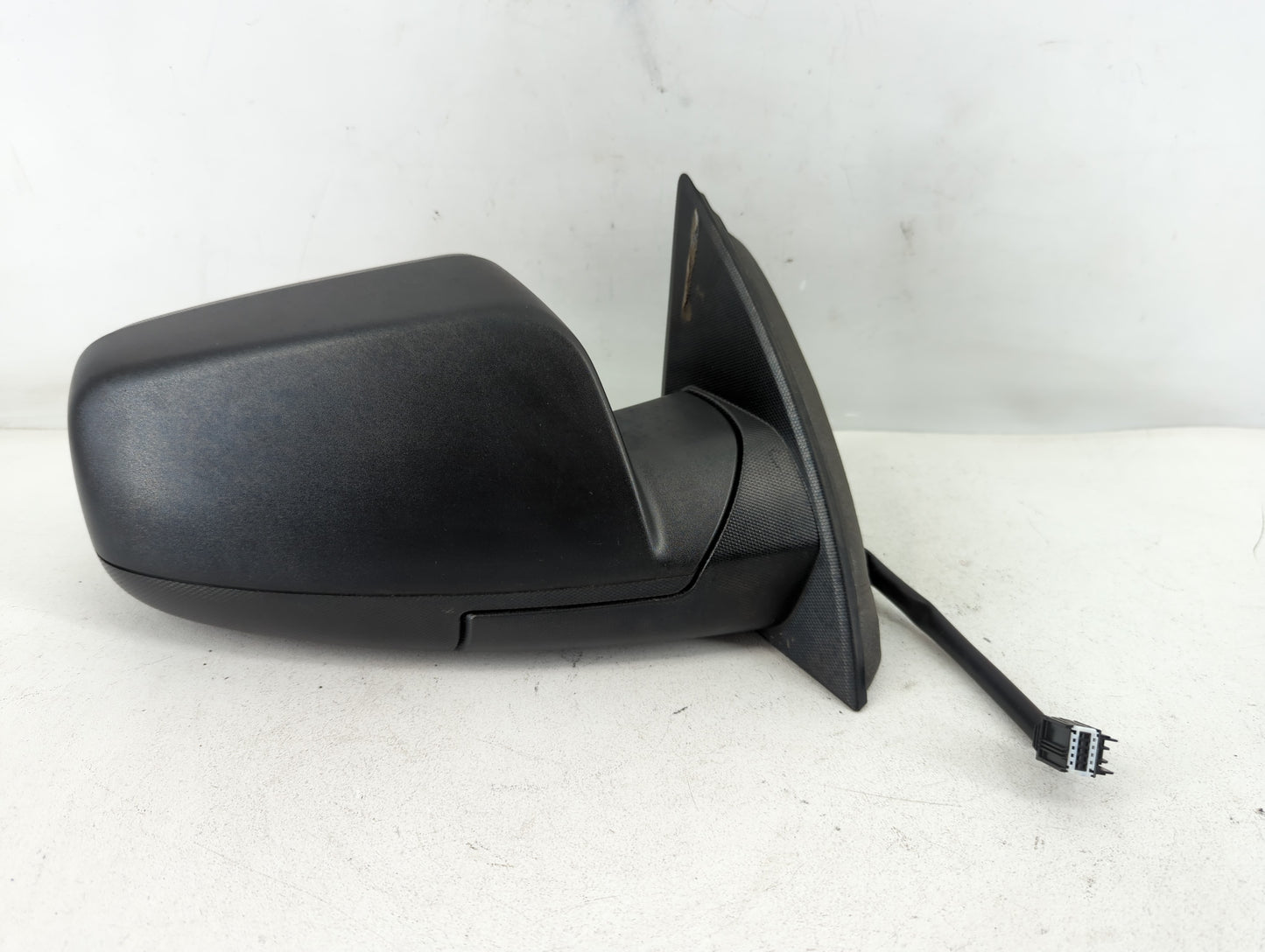 2012-2014 Chevrolet Equinox Passenger Side View Mirror - Right Door Mirror OEM Used - Oemusedautoparts1.com