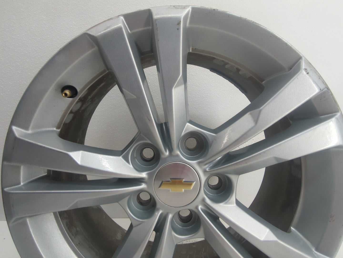 2010-2017 Chevrolet Equinox Oem Wheel Rim - Oemusedautoparts1.com