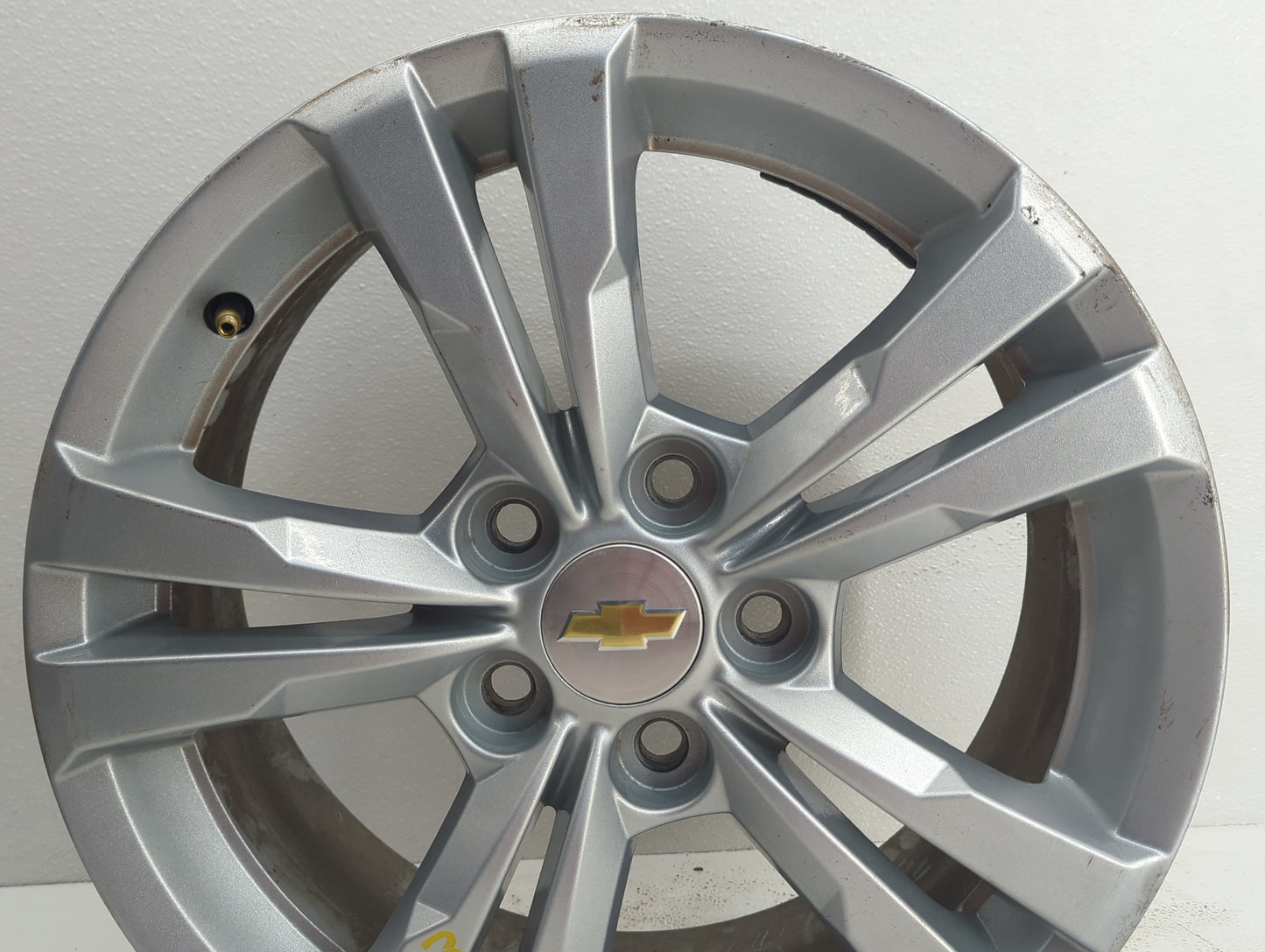 2010-2017 Chevrolet Equinox Oem Wheel Rim - Oemusedautoparts1.com