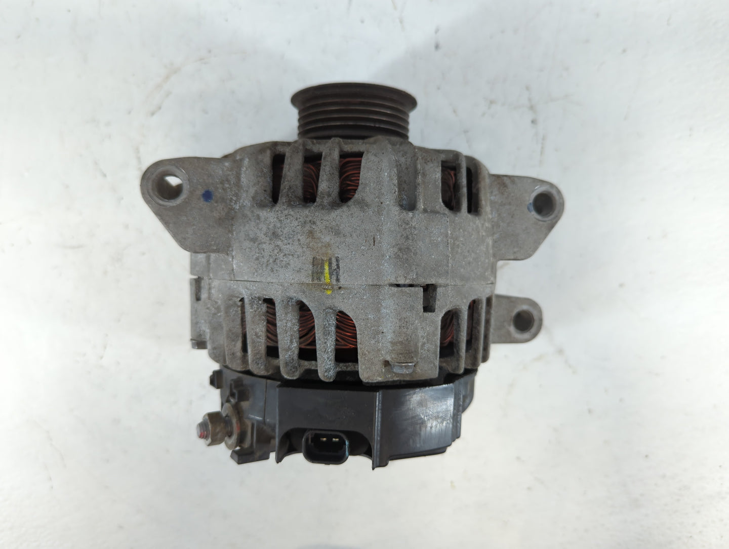 2010-2017 Chevrolet Equinox Alternator Replacement Generator Charging Assembly Engine OEM P/N:13500315 Fits OEM Used Auto Pa