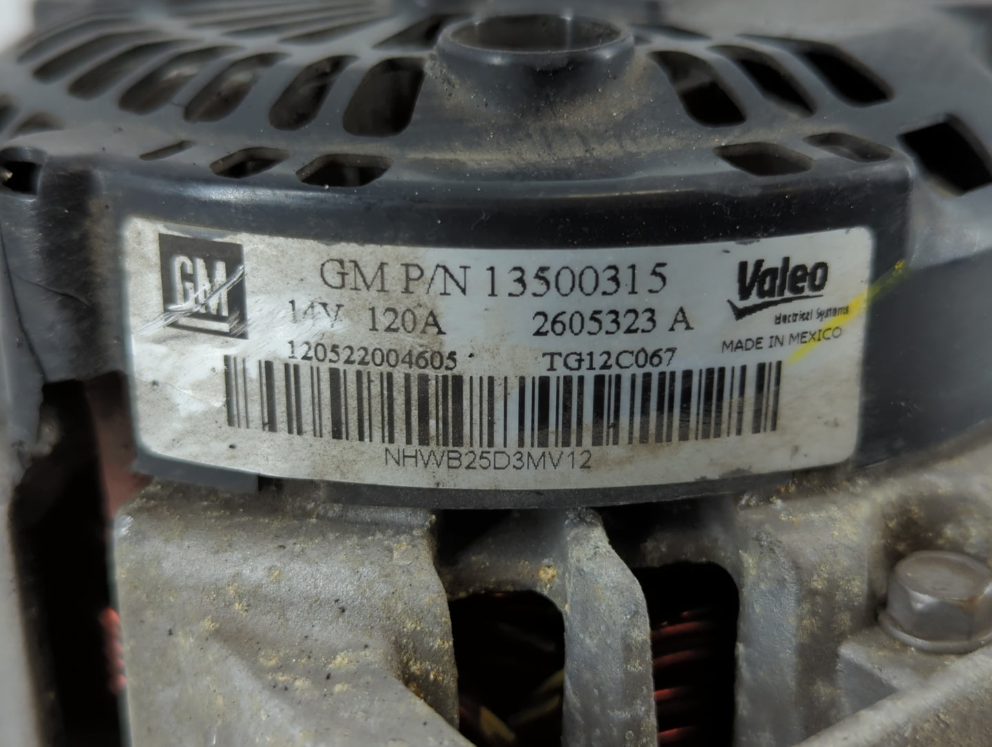 2010-2017 Chevrolet Equinox Alternator Replacement Generator Charging Assembly Engine OEM P/N:13500315 Fits OEM Used Auto Pa