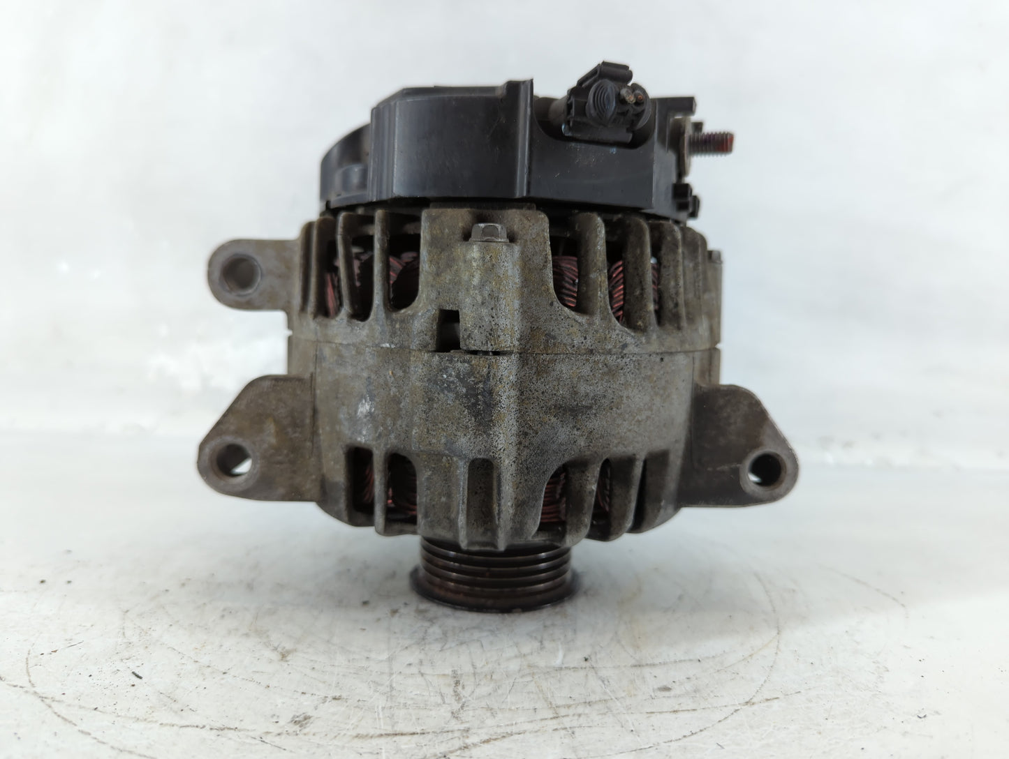 2010-2017 Chevrolet Equinox Alternator Replacement Generator Charging Assembly Engine OEM P/N:13500315 Fits OEM Used Auto Pa