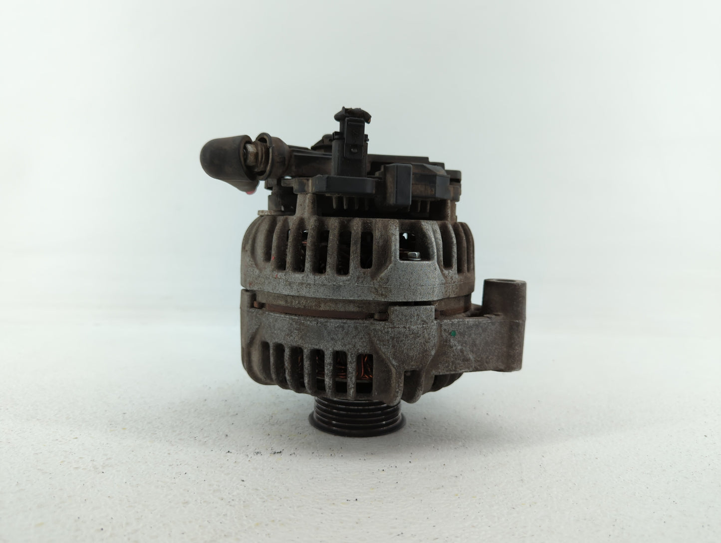 2009-2014 Chevrolet Express 1500 Alternator Replacement Generator Charging Assembly Engine OEM P/N:0 124 425 101 22781127 Fi